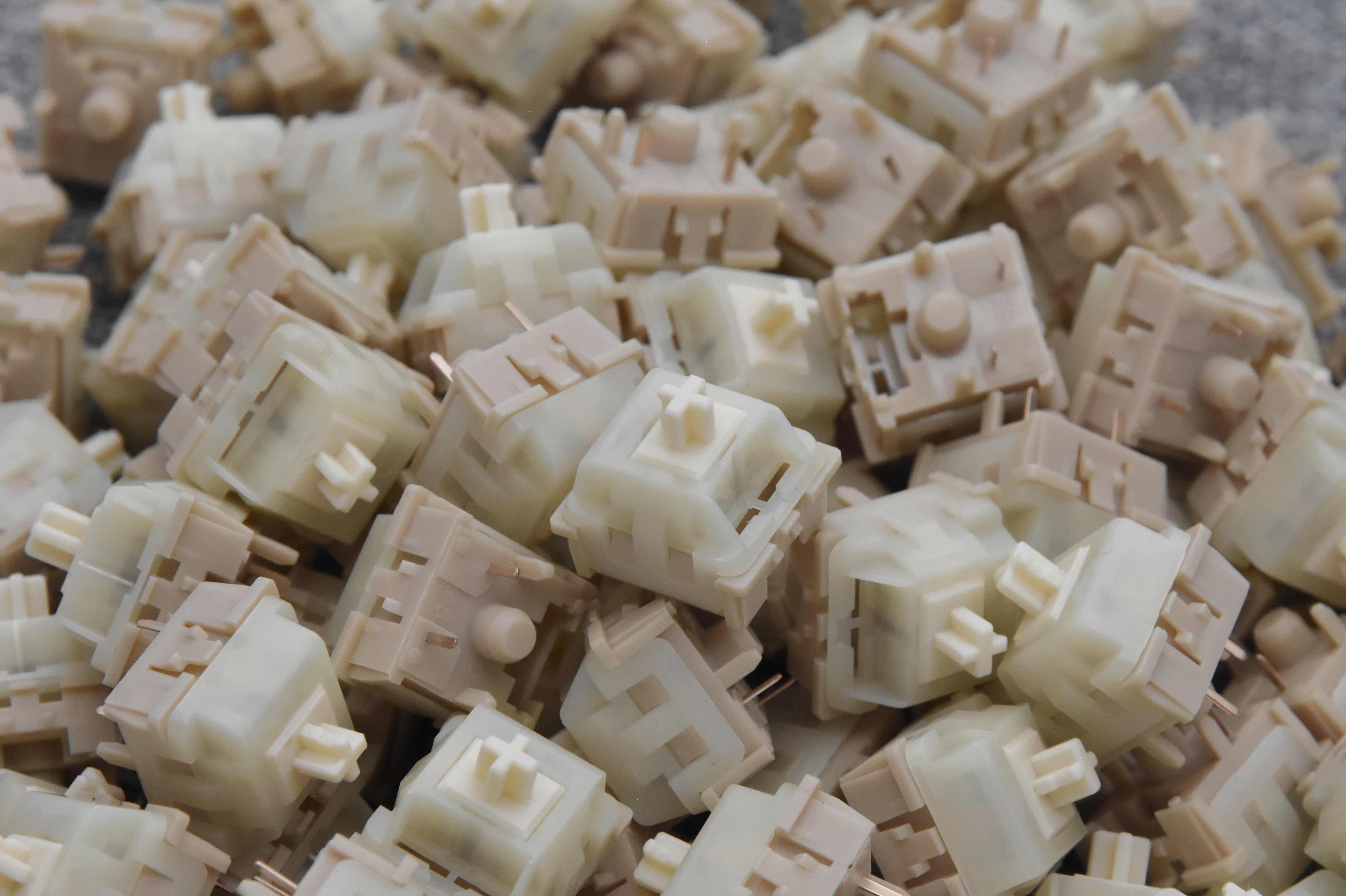 KTT COCONUT LATTE LINEAR SWITCH FACTORY LUBED EDITION (10PCS