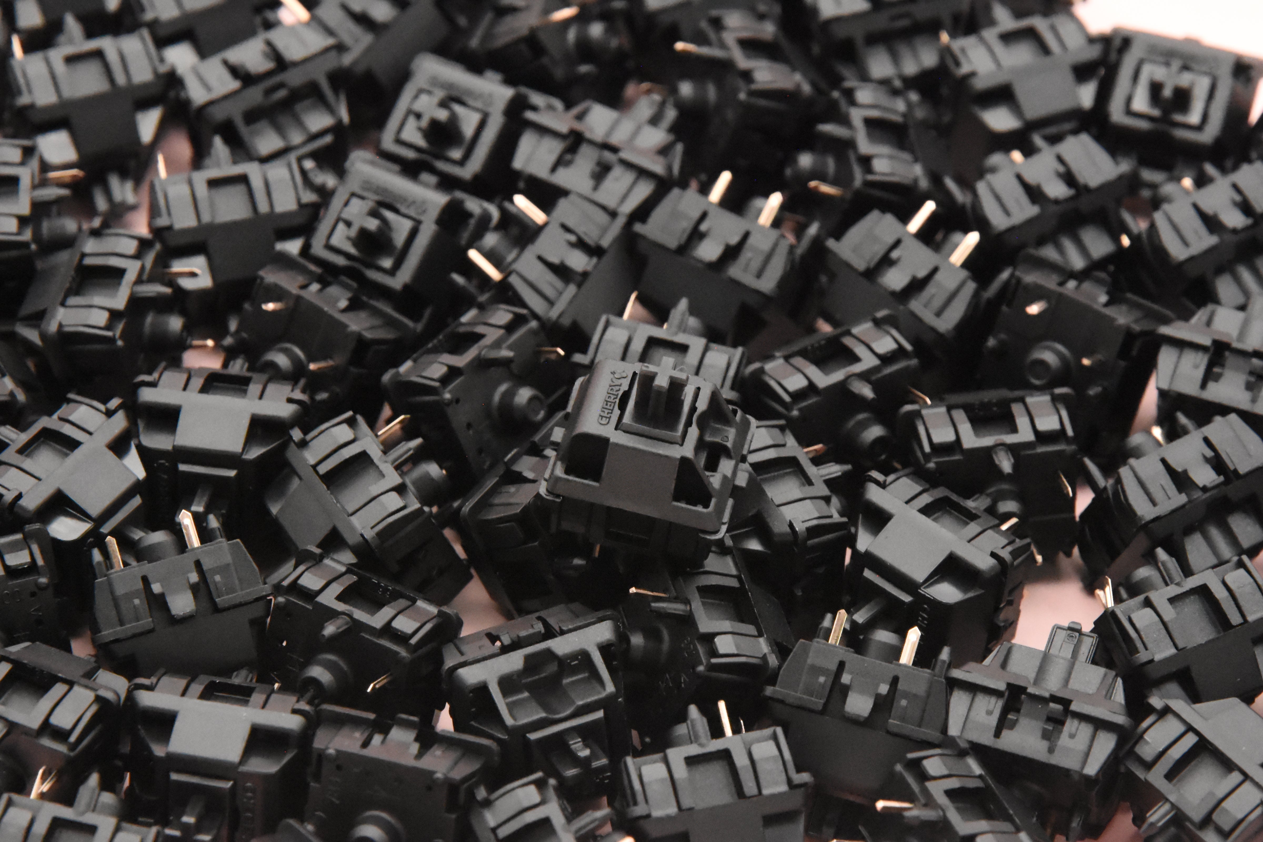 What Switches Are Compatible with Cherry? Stems, Pins & Hot-Swap – UniKeys