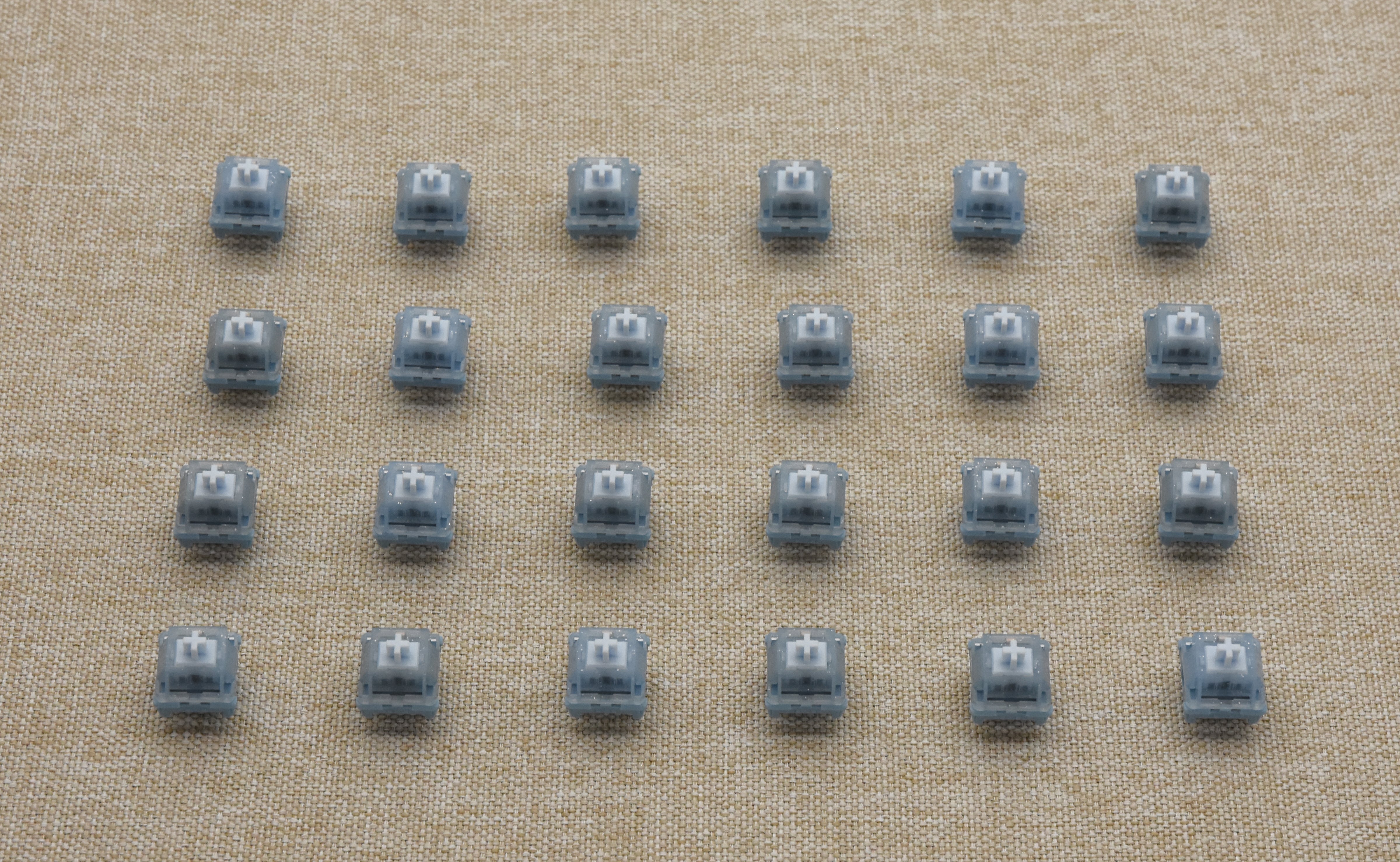 HMX BLUE TOPAZ LINEAR SWITCH FACTORY LUBED EDITION (10PCS)ni