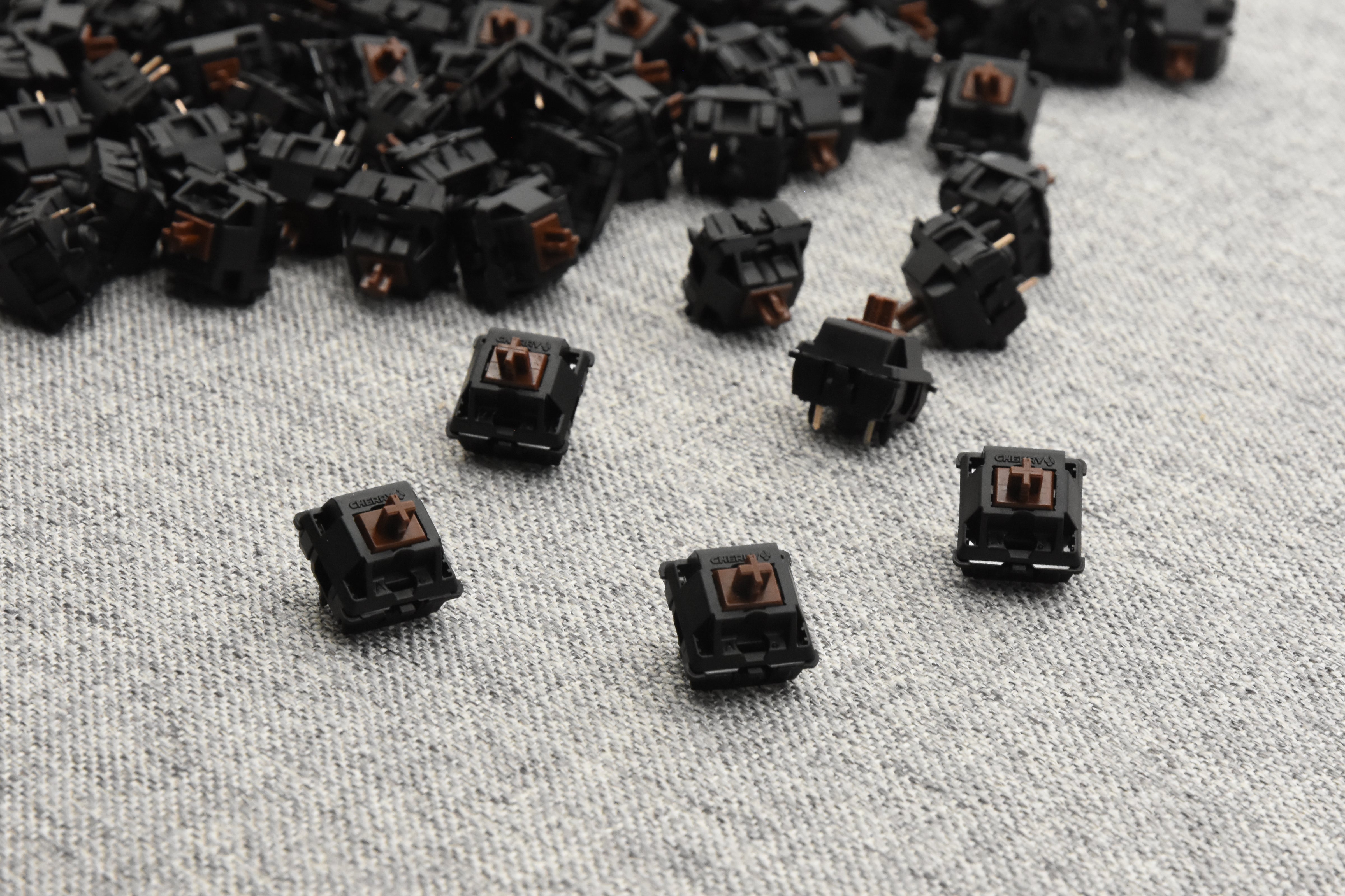 LUBED, FILMED, AND SPRING SWAPPED CHERRY MX SWITCHES (10PCS)