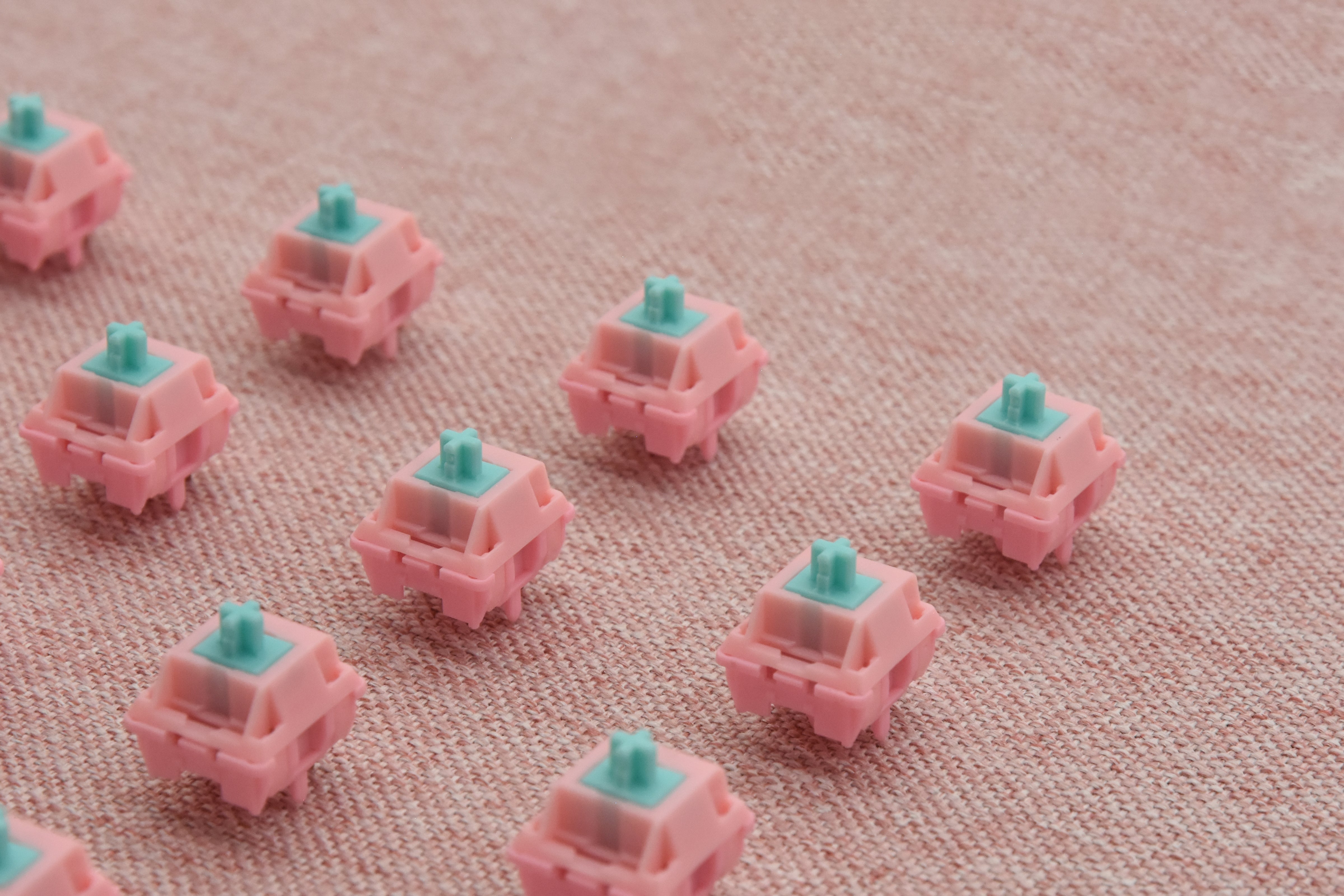 GRAIN GOLD STRAWBERRY BUBBLE GUM LINEAR SWITCH FACTORY LUBED EDITION (10PCS)