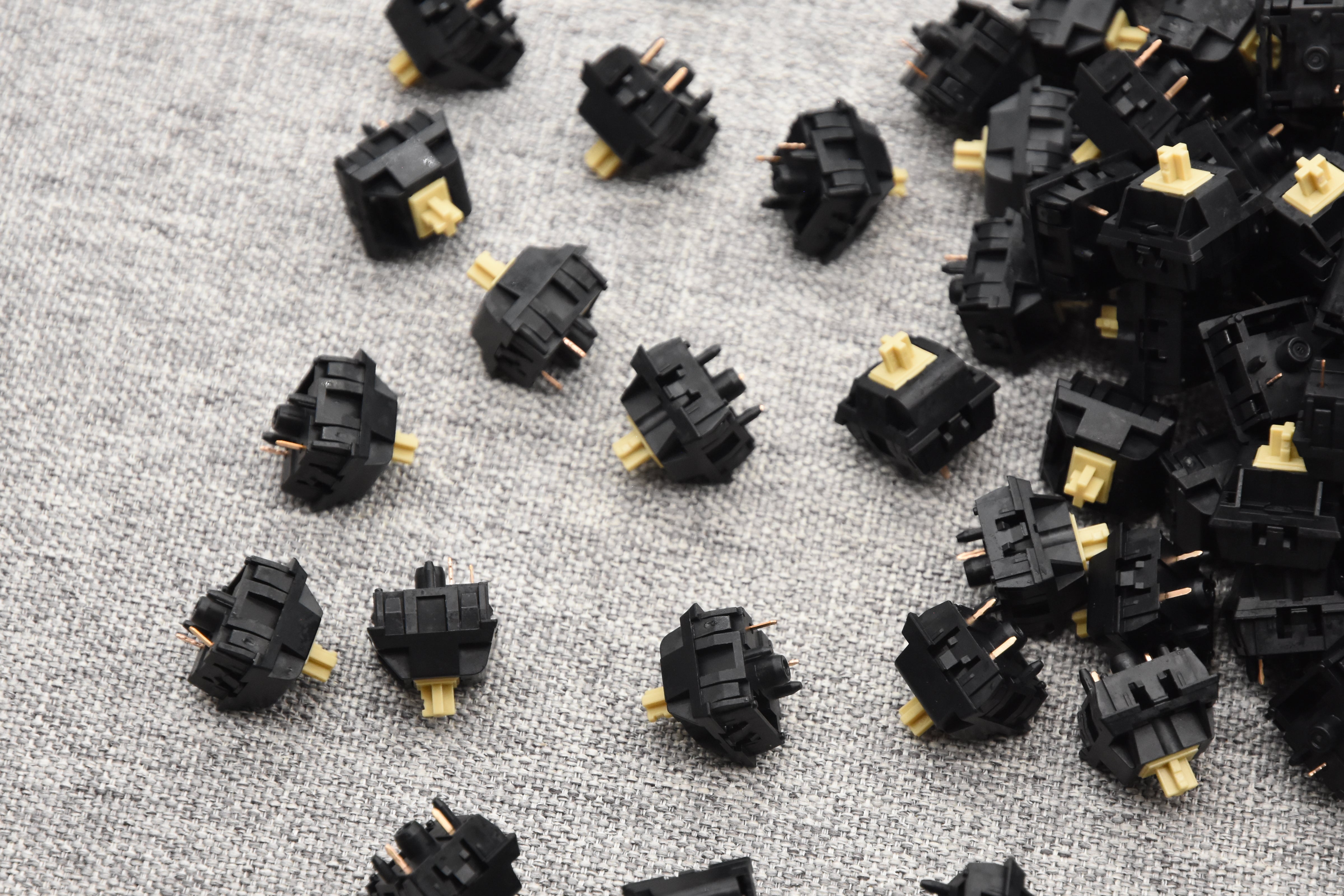 KEYGEEK X MZ Y3 LINEAR SWITCH FACTORY LUBED EDITION (10PCS)