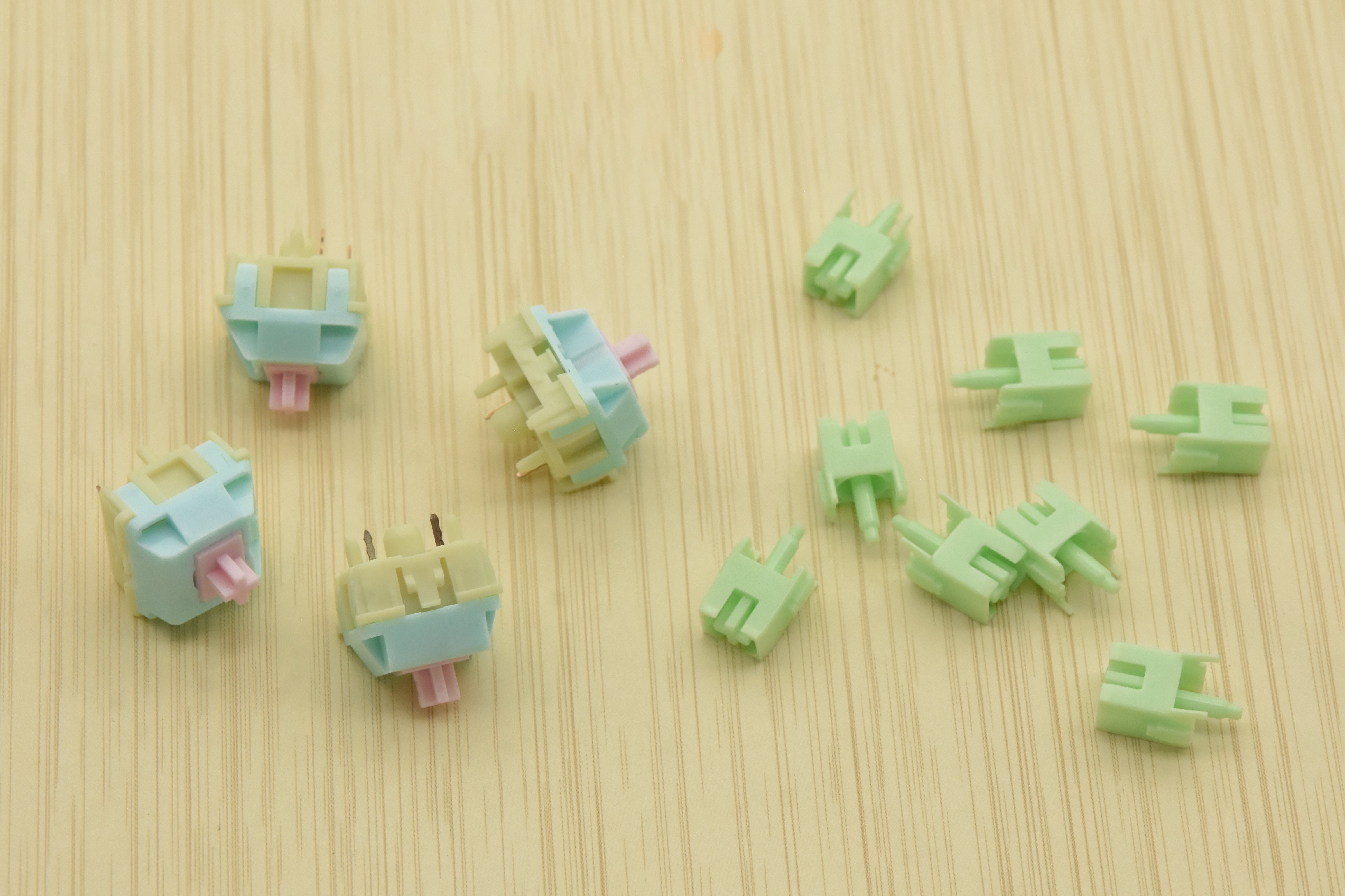 HMX MACARON LINEAR SWITCH FACTORY LUBED EDITION (10PCS)