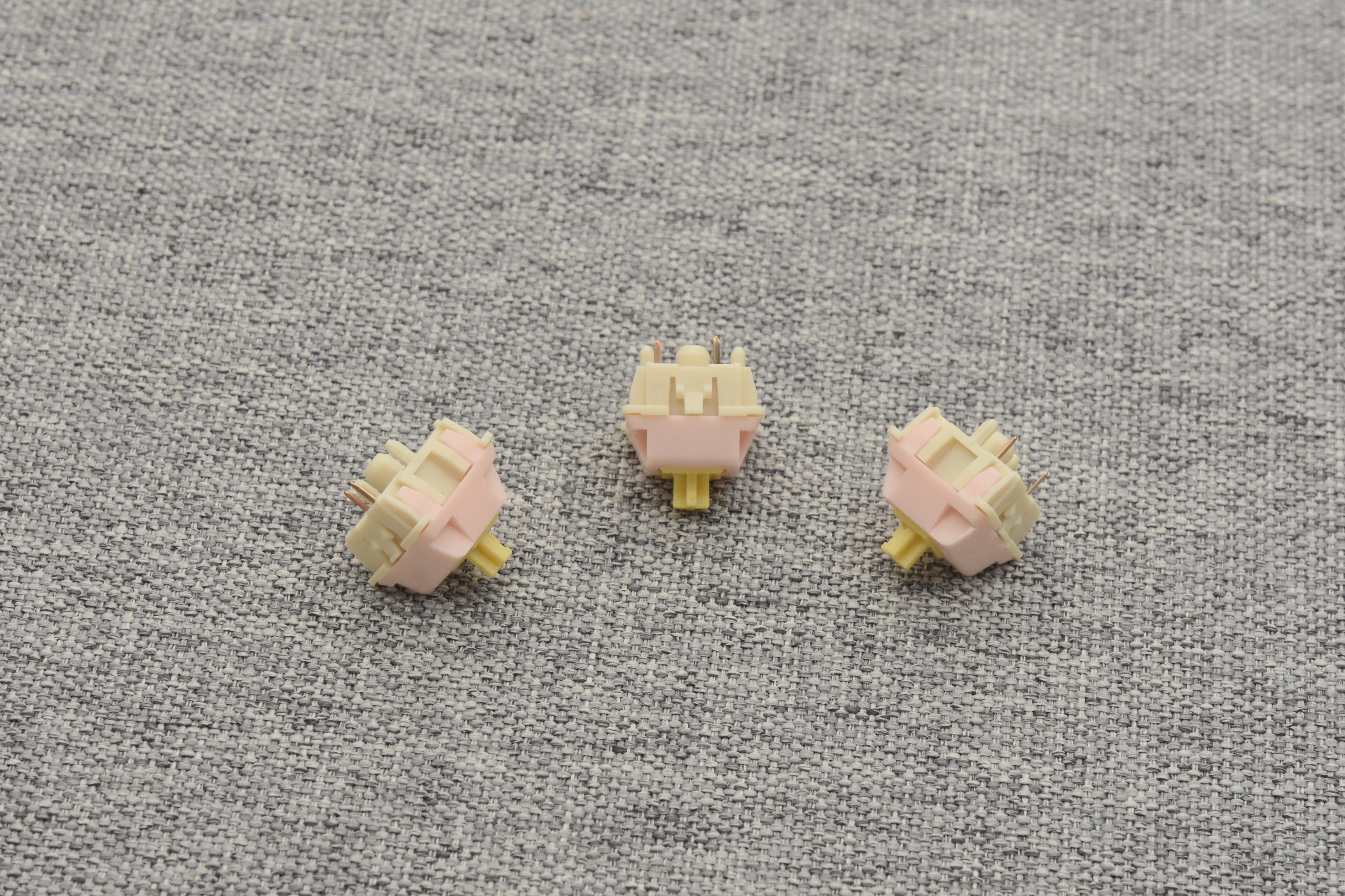 BSUN SAKURA LINEAR SWITCHES FACTORY LUBED (10PCS)
