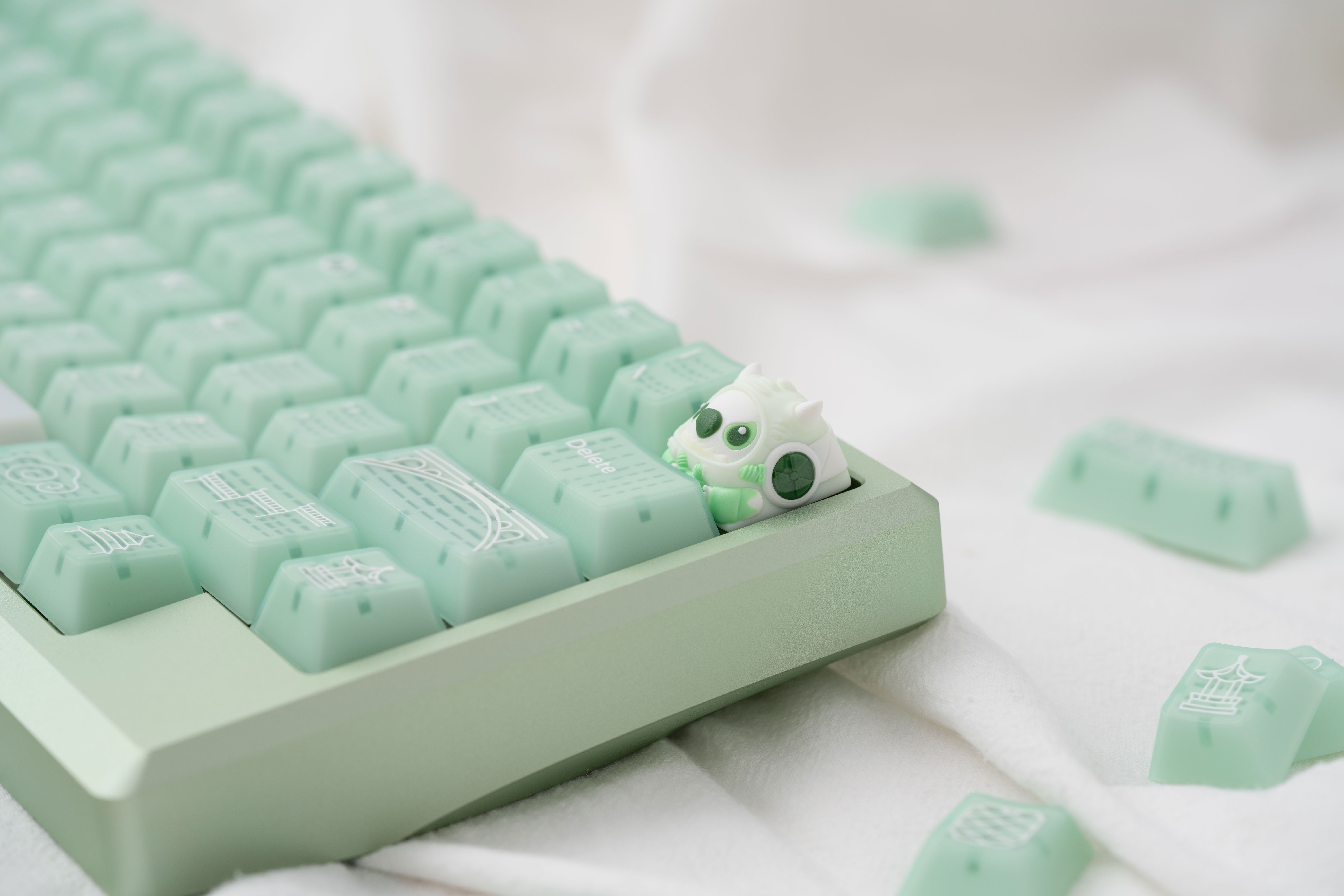 DMK Jade Keycaps - Thumbnail 4