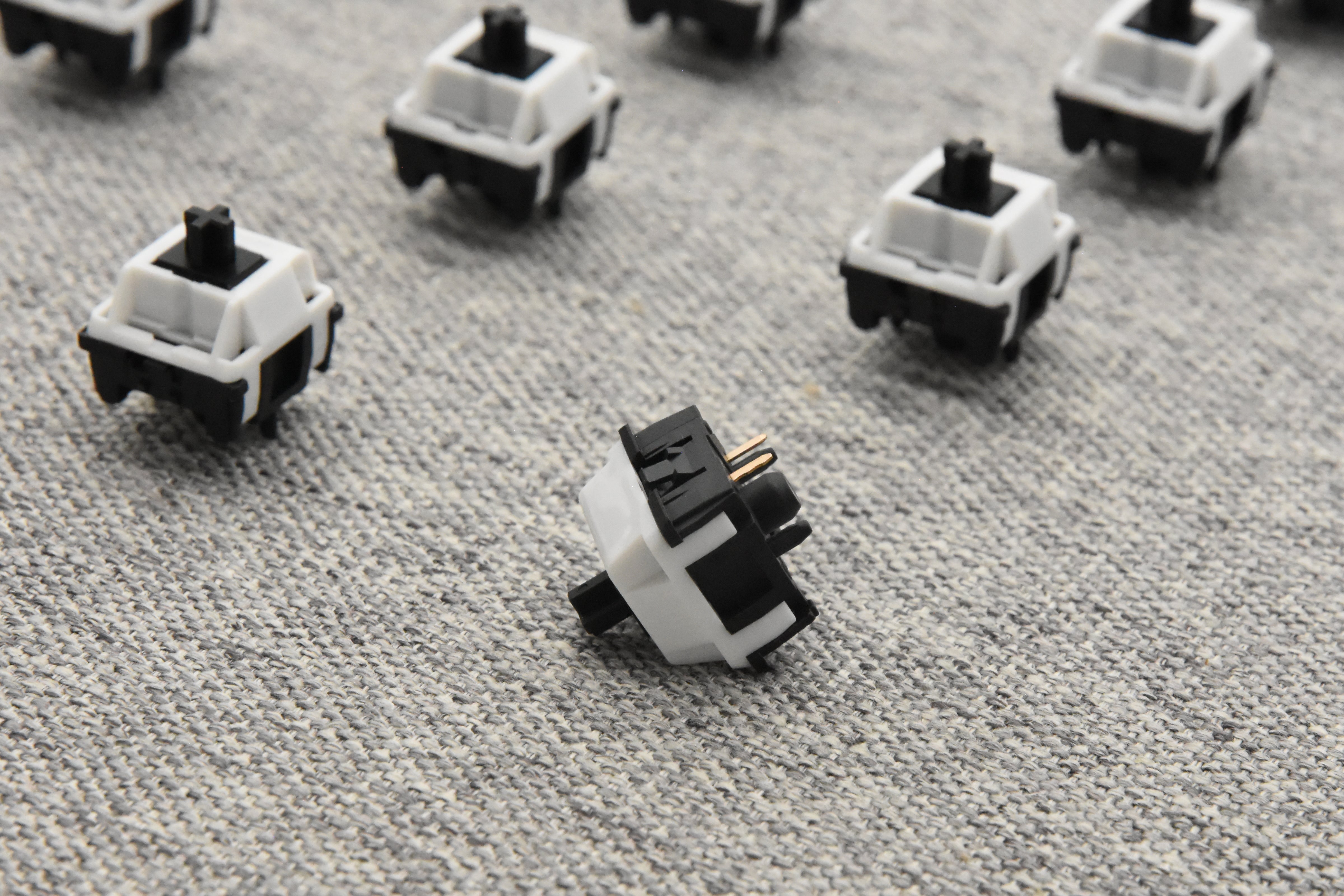 HMX MONOCHROME LINEAR SWITCH FACTORY LUBED EDITION (10PCS)