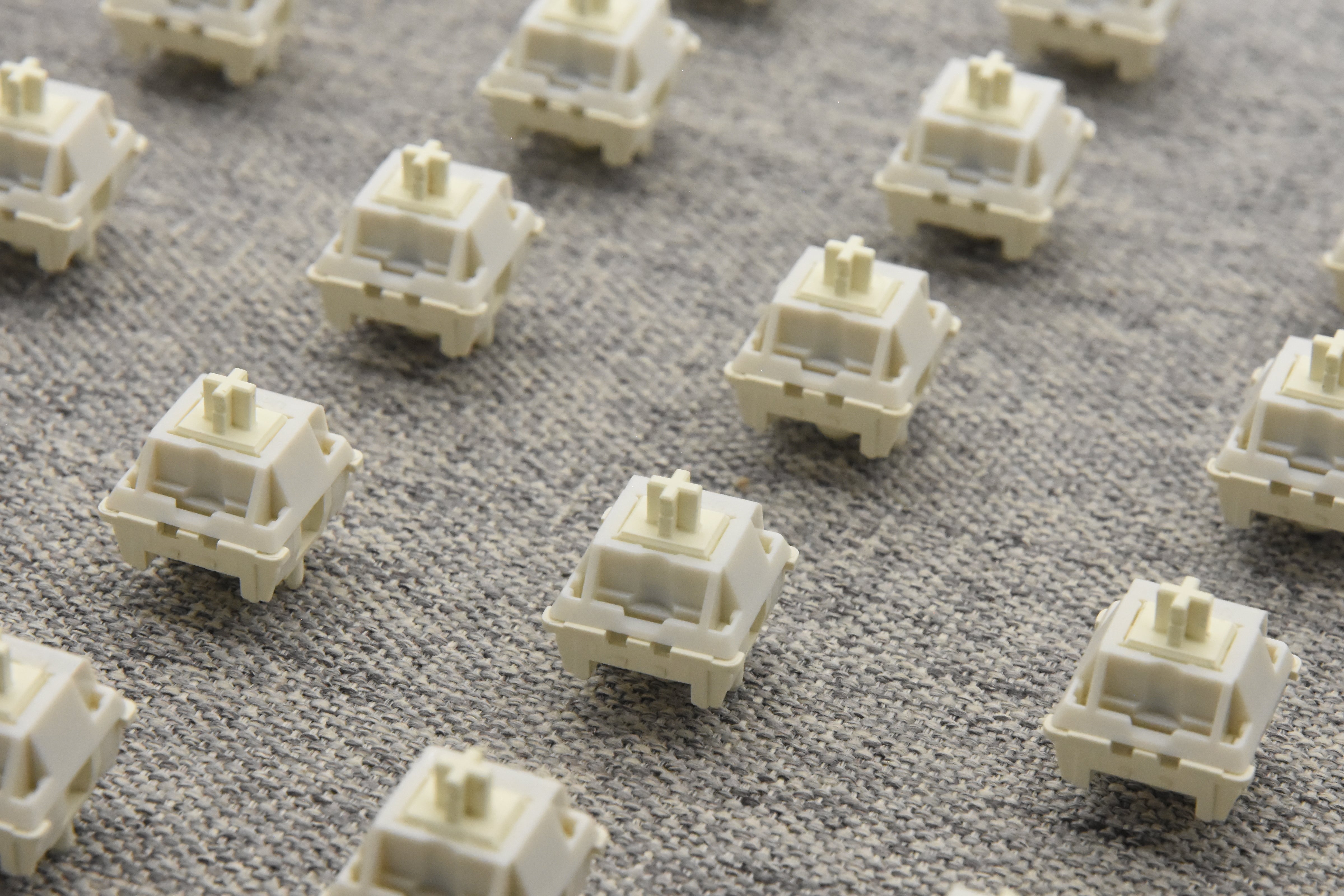 UNIKEYS X BSUN UDON LINEAR SWITCH FACTORY LUBED (10PCS)