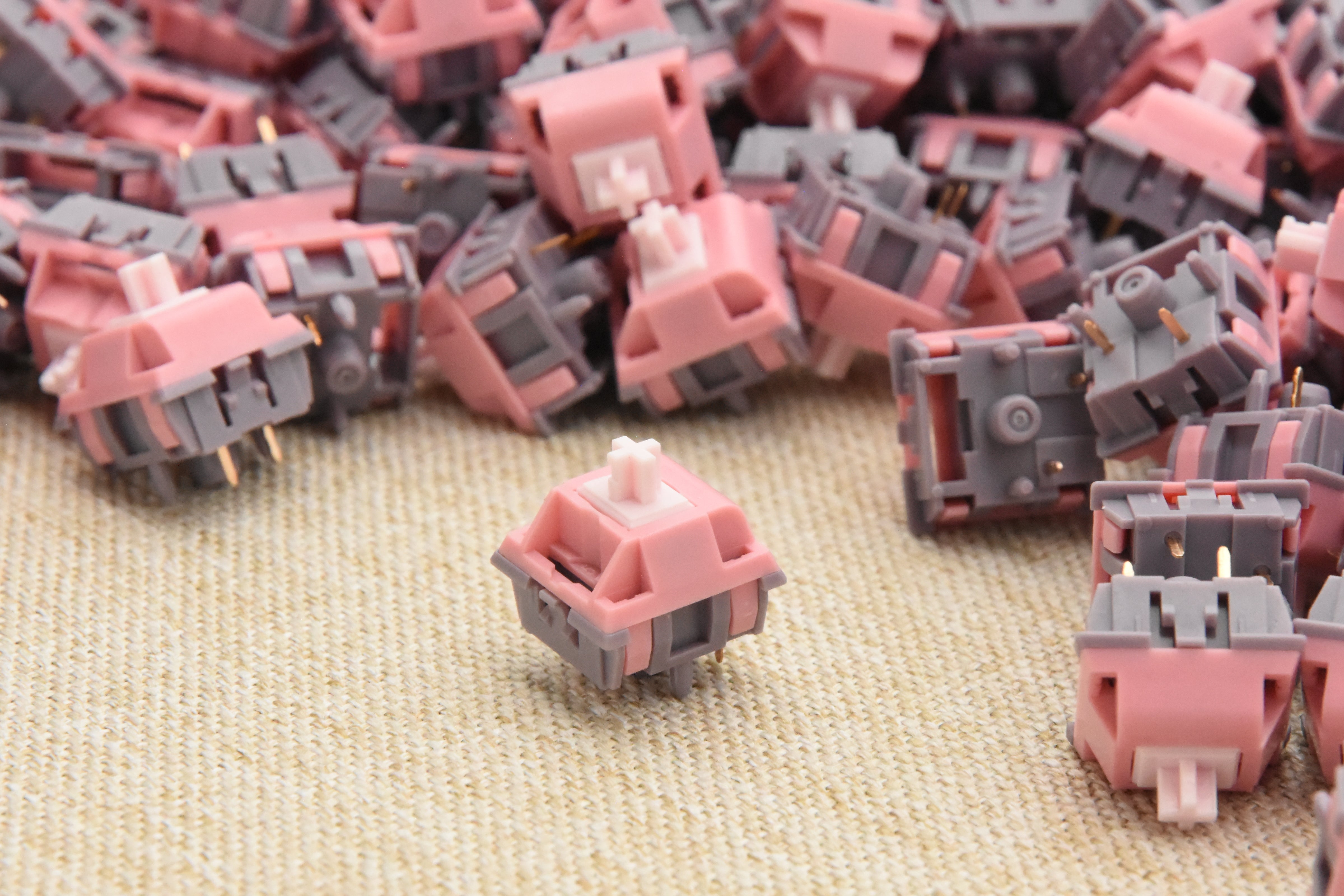 KEYGEEK BLUSH LINEAR SWITCH FACTORY LUBED EDITION (10PCS)