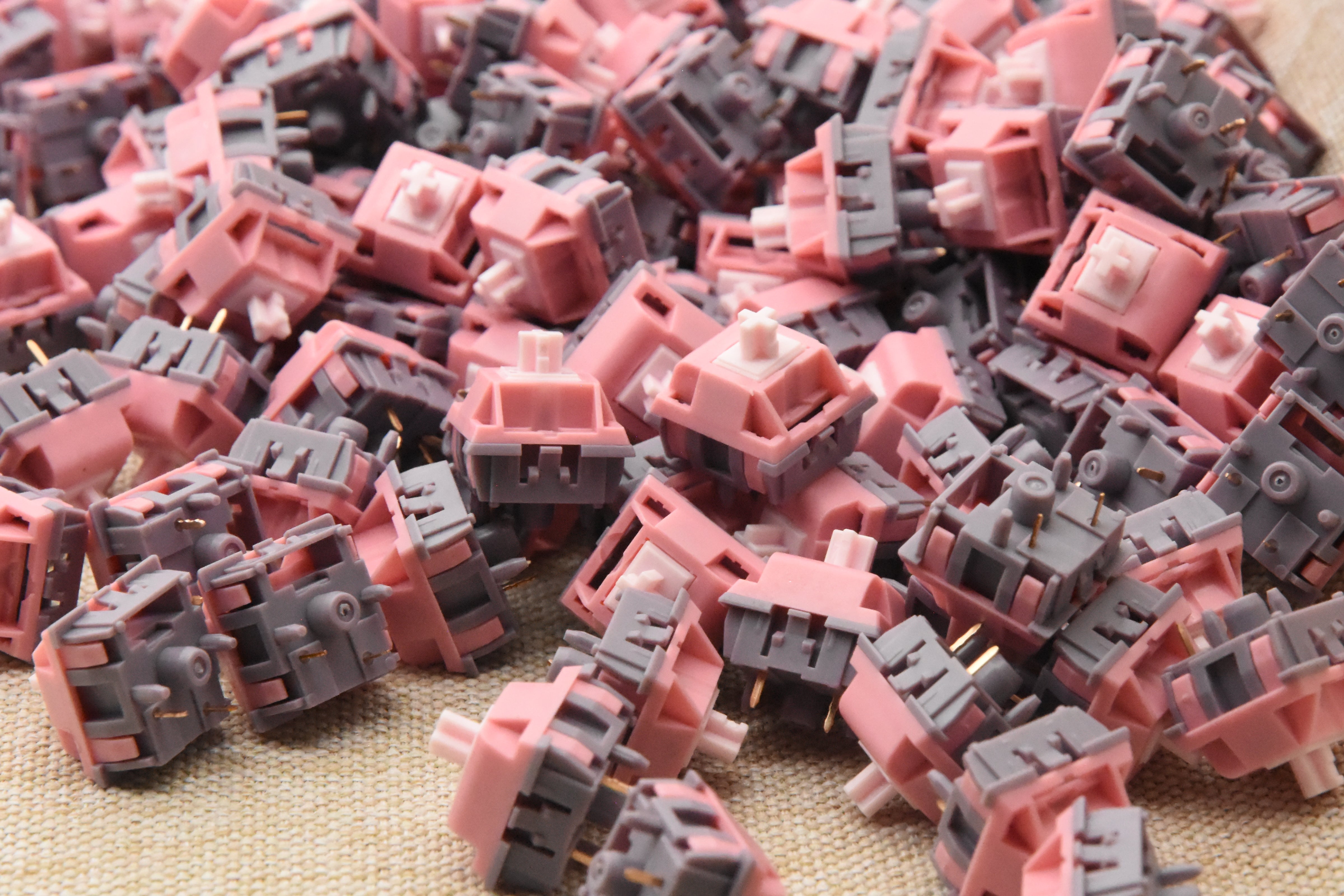 KEYGEEK BLUSH LINEAR SWITCH FACTORY LUBED EDITION (10PCS)