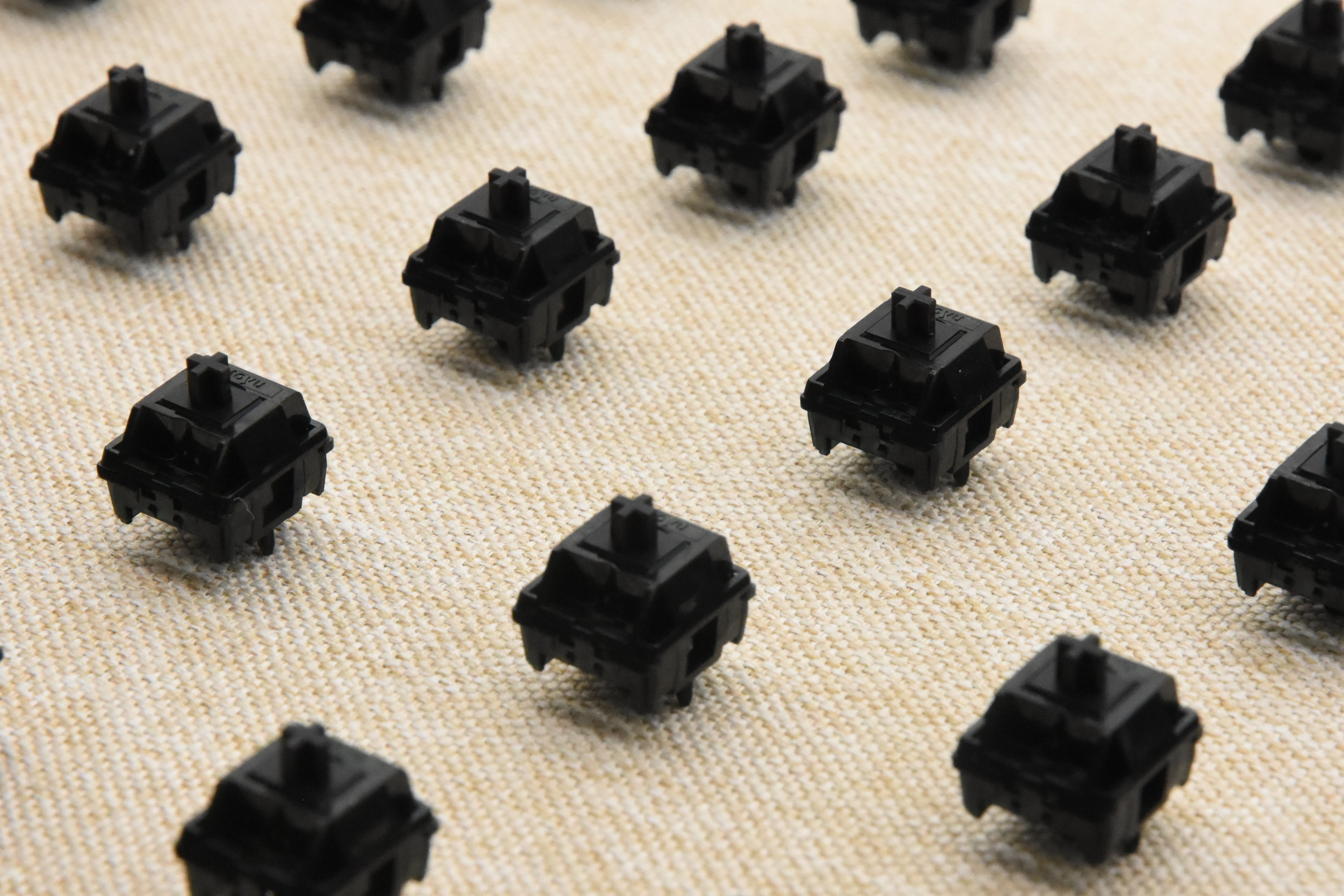 HMX HADES V2 LINEAR SWITCH FACTORY LUBED EDITION (10PCS)