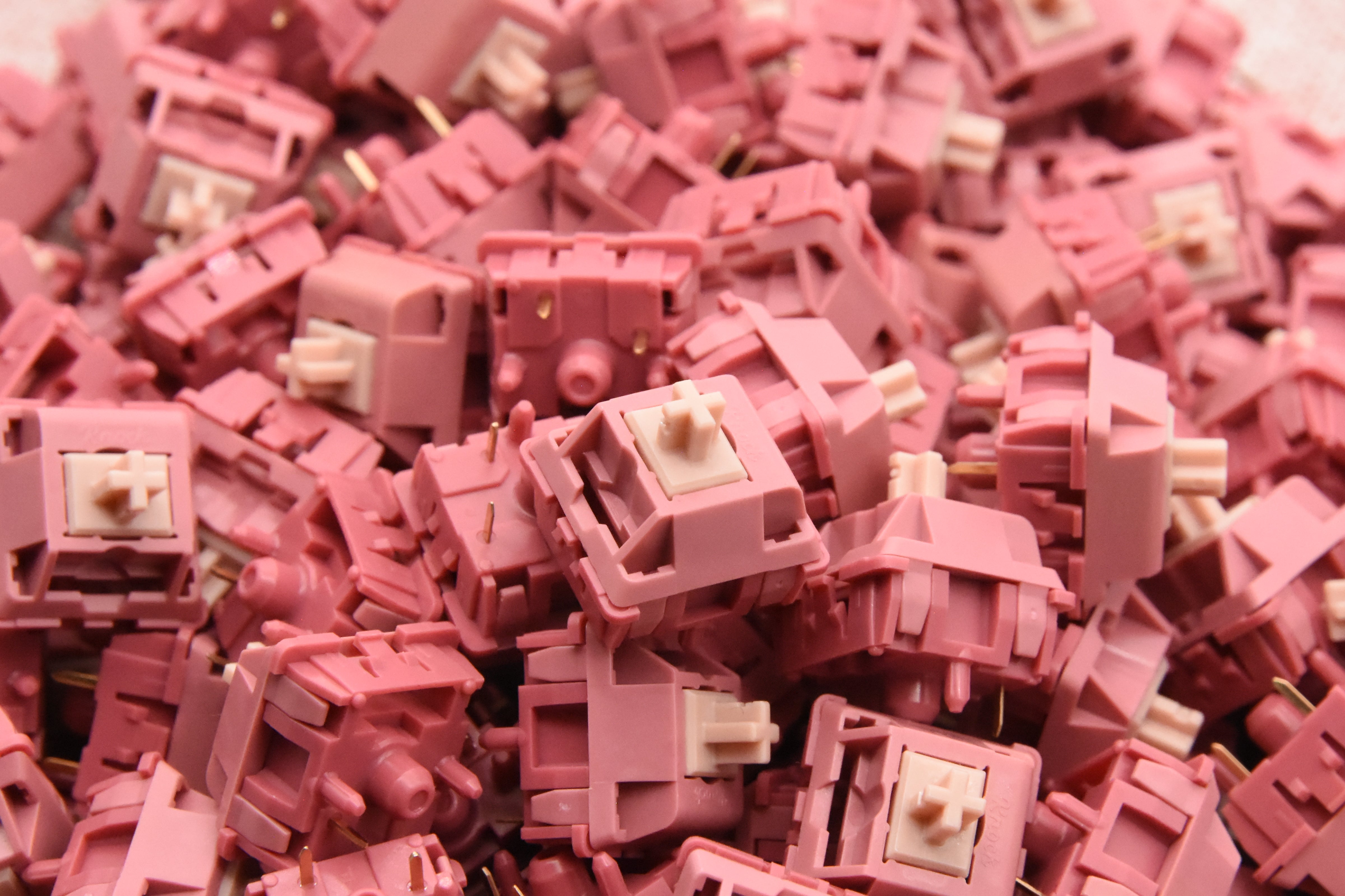 BSUN DUSTY ROSE LINEAR SWITCH FACTORY LUBED EDITION (10PCS)