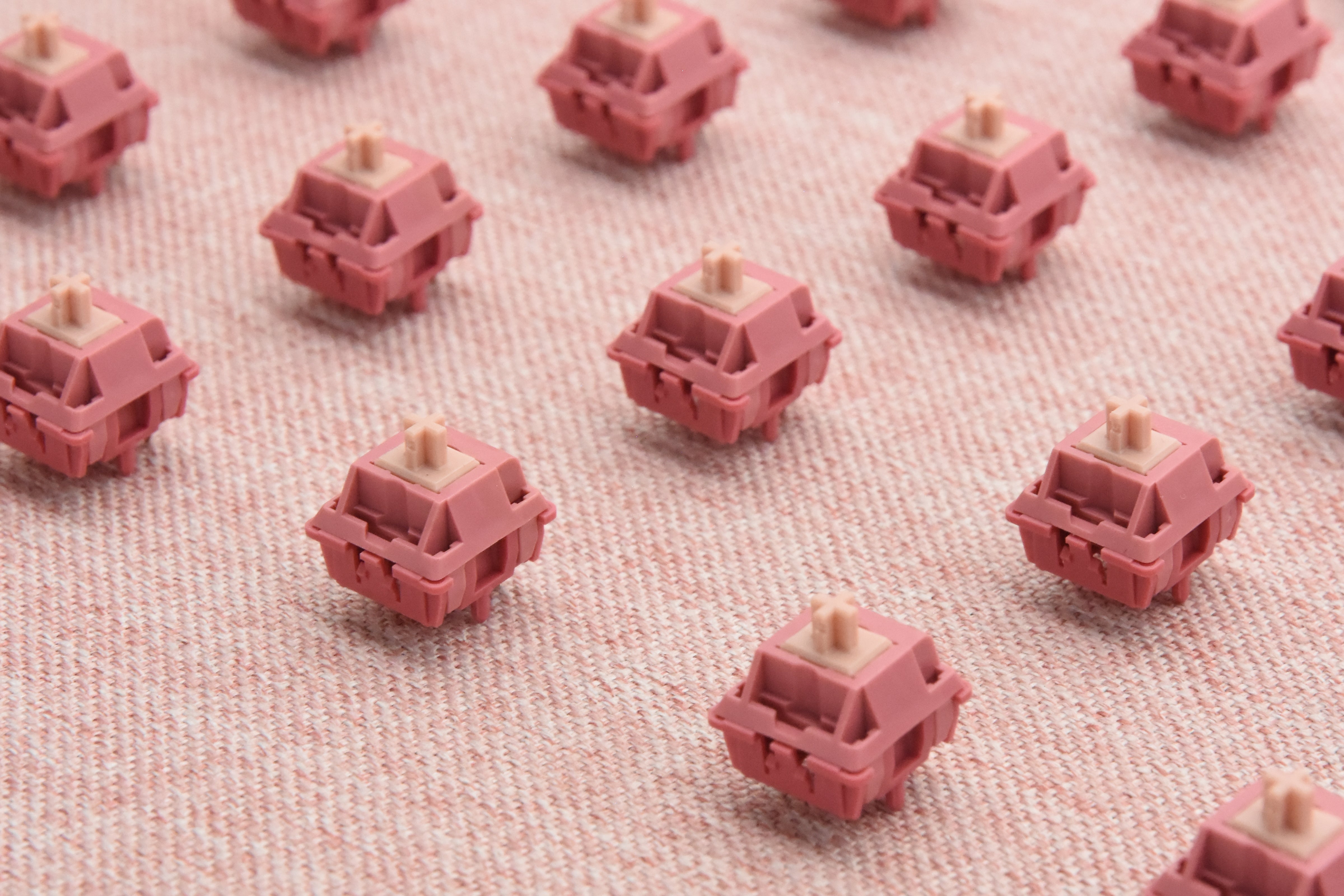 BSUN DUSTY ROSE LINEAR SWITCH FACTORY LUBED EDITION (10PCS)