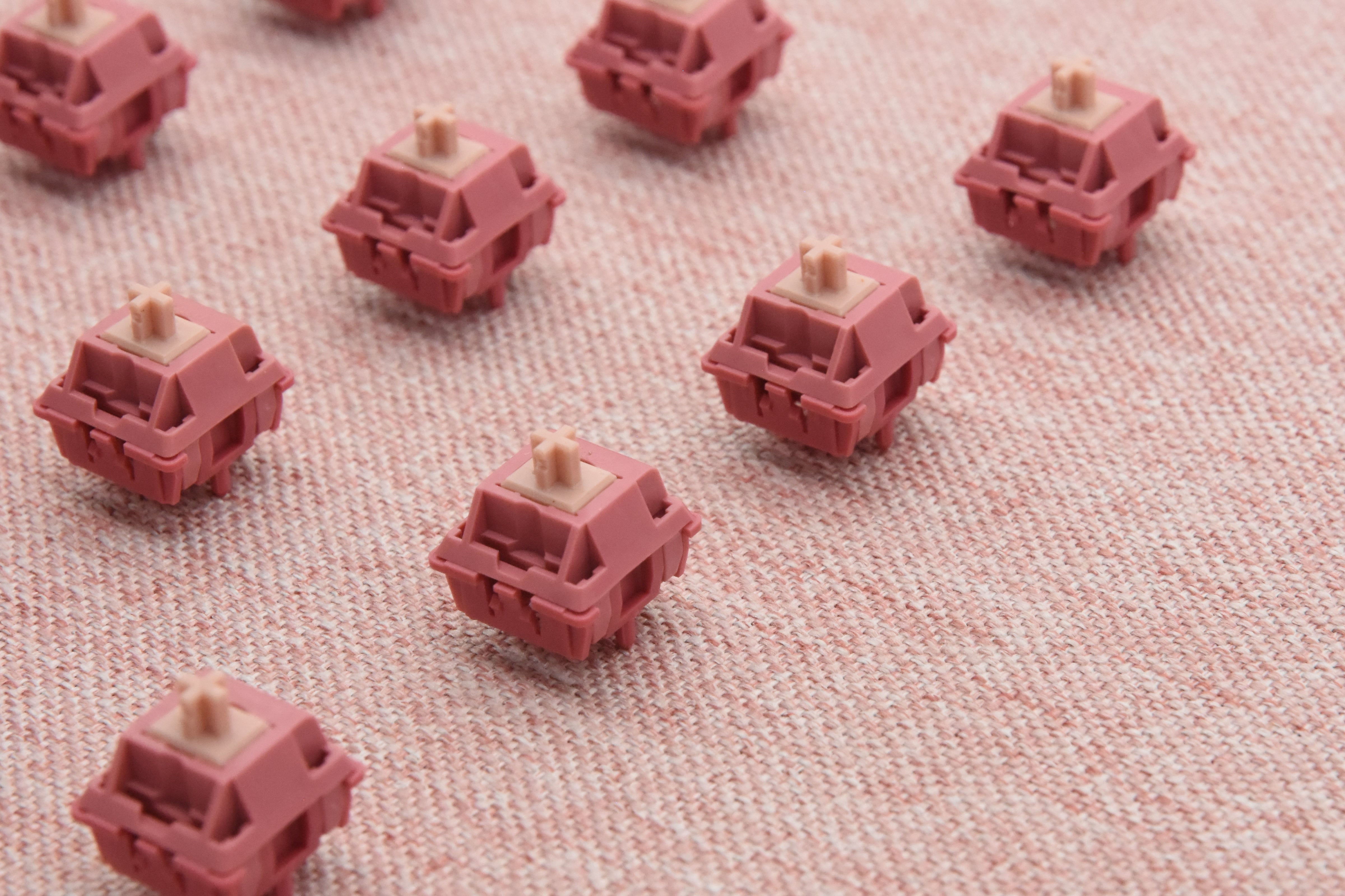 BSUN DUSTY ROSE LINEAR SWITCH FACTORY LUBED EDITION (10PCS)