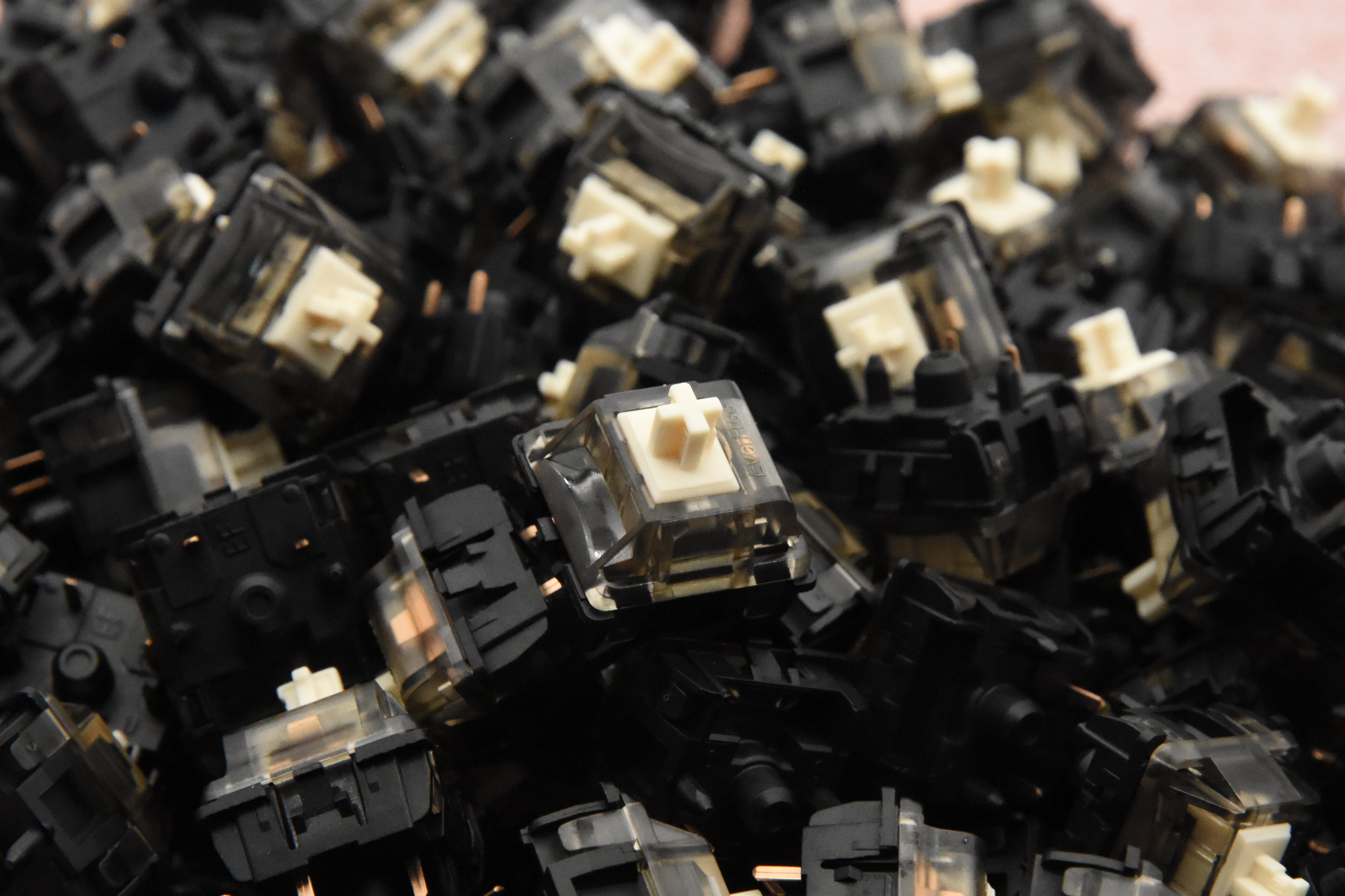 GATERON EVERFREE DARK ONE LINEAR SWITCH FACTORY LUBED EDITION (10PCS)