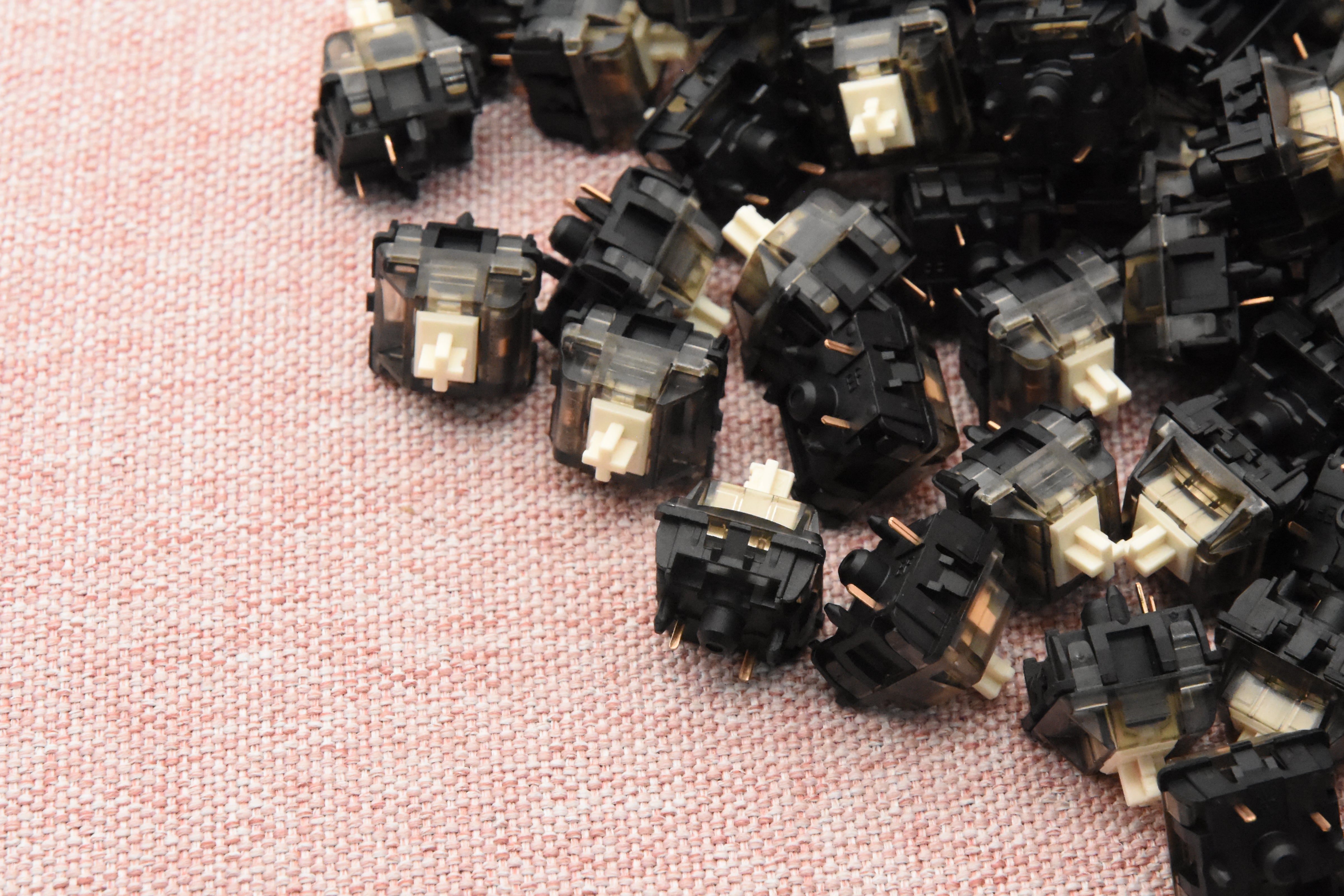 GATERON EVERFREE DARK ONE LINEAR SWITCH FACTORY LUBED EDITION (10PCS)