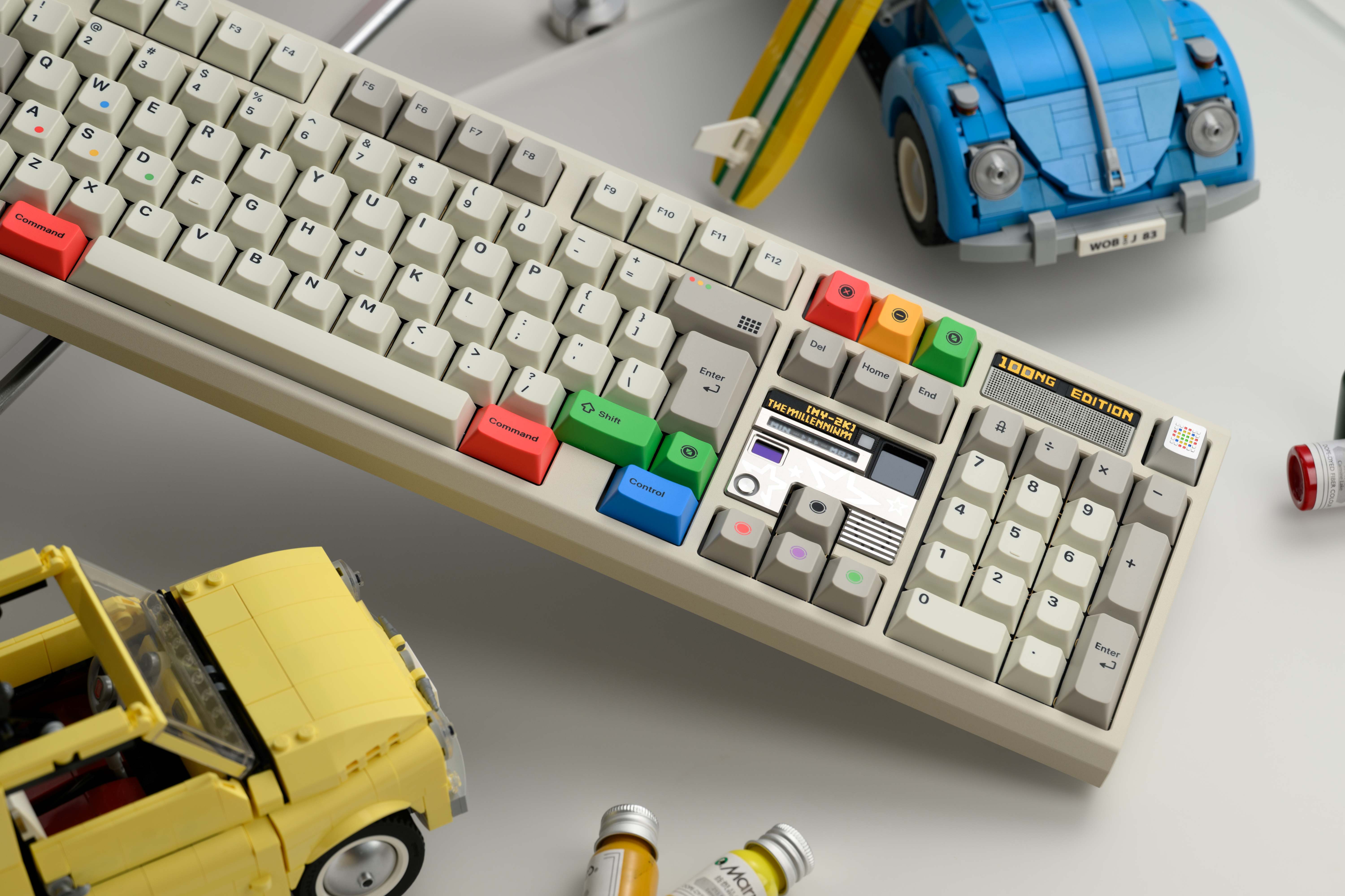 KAP Retro Lights R2 Keycap Set - Thumbnail 2