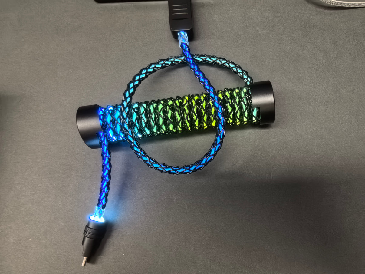8K RGB Keyboard Cable with Aluminium Counterweight Rod