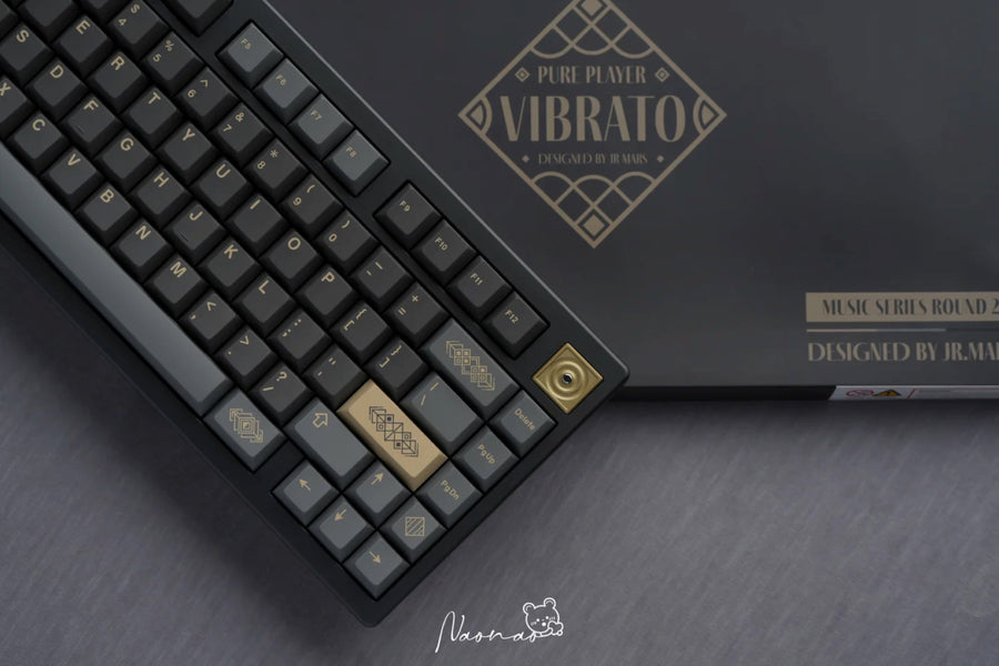 How to Remove Keycaps from a Keyboard (Step-Step Guide) – UniKeys