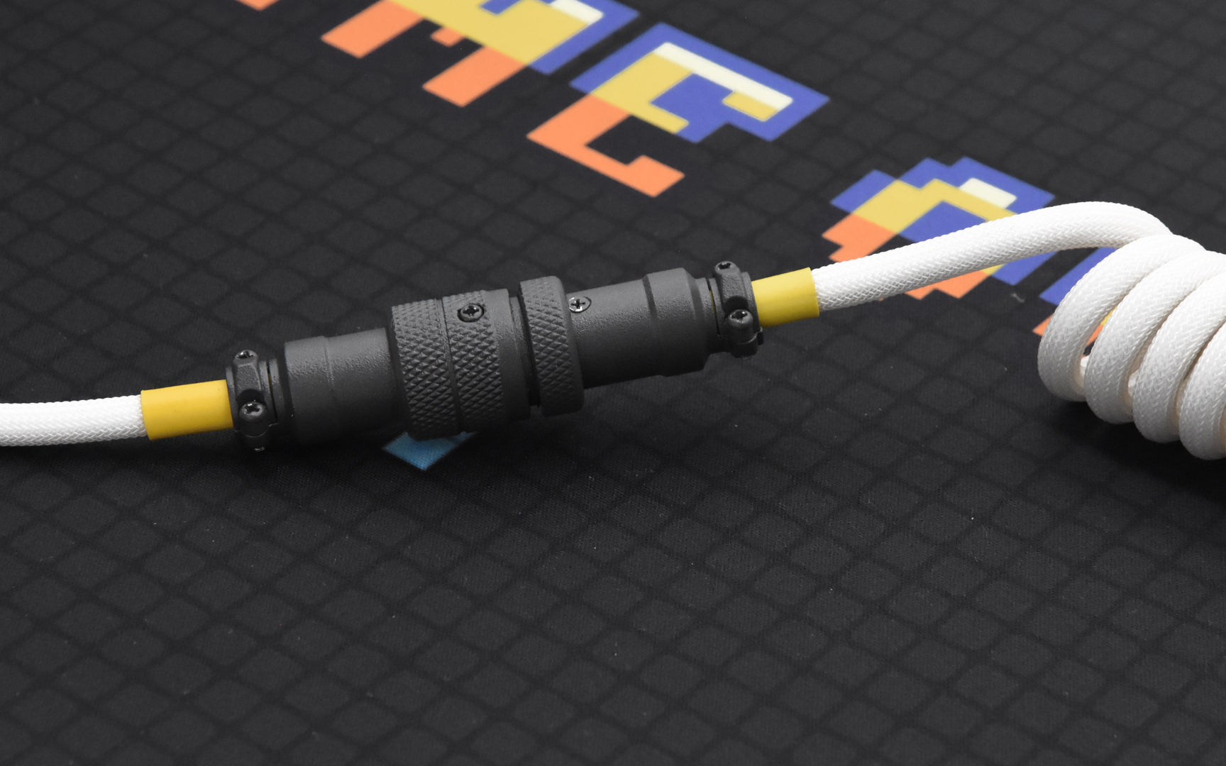 FBB Serika Artisan Cable - Thumbnail 4